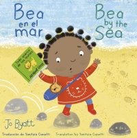 Cover image for Bea en el mar/Bea by the Sea 8x8 edition